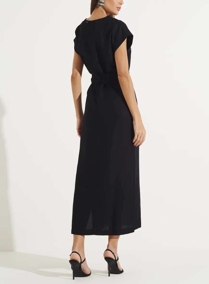 Vestido Midi Reto Com Faixa Para Amarração Preto