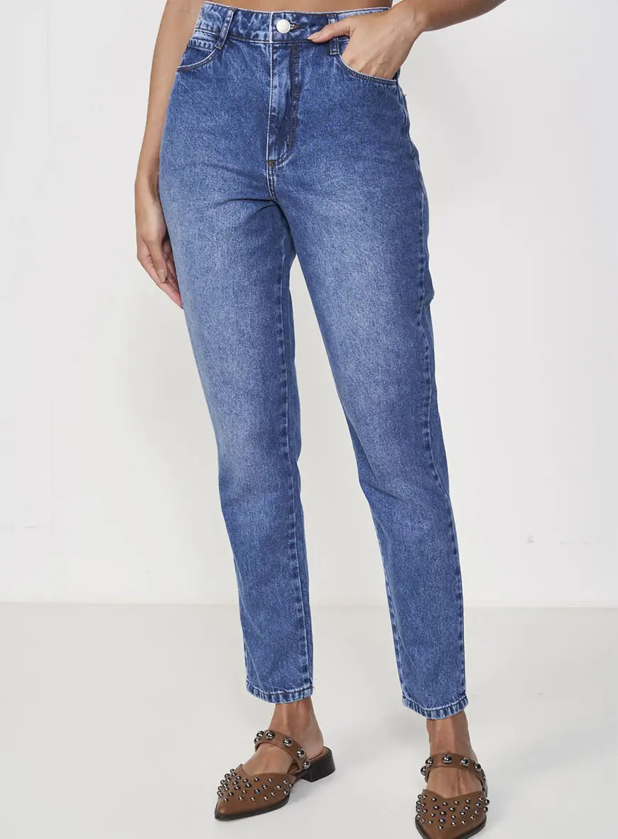 Calça Jeans Mom Fit Aura Vintage