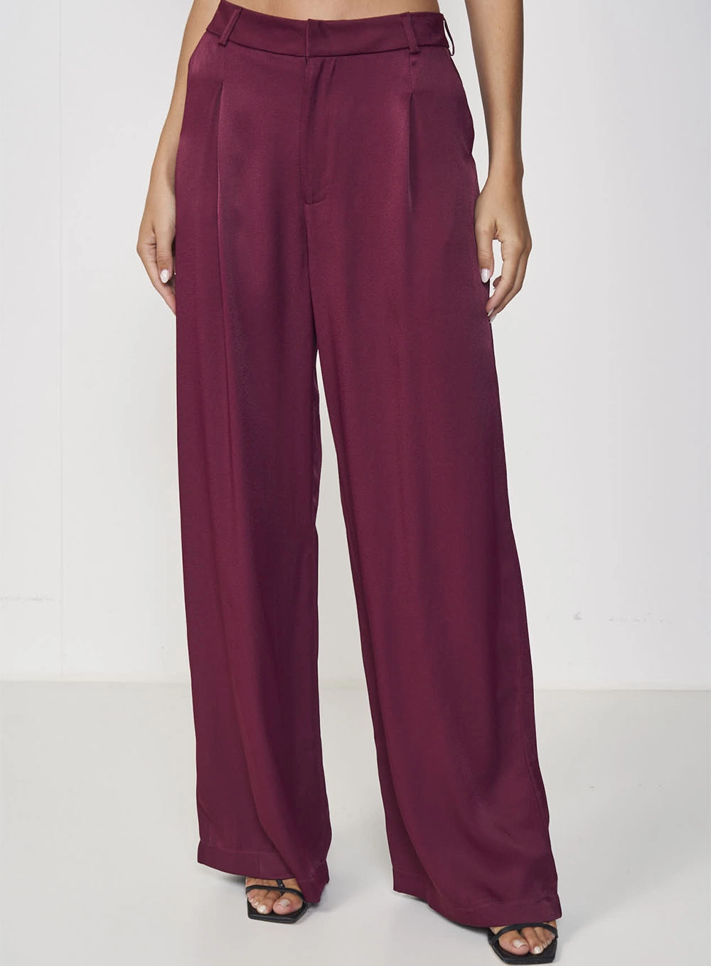 Calça Feminina Pantalona Acetinada Bordô Bloodstone