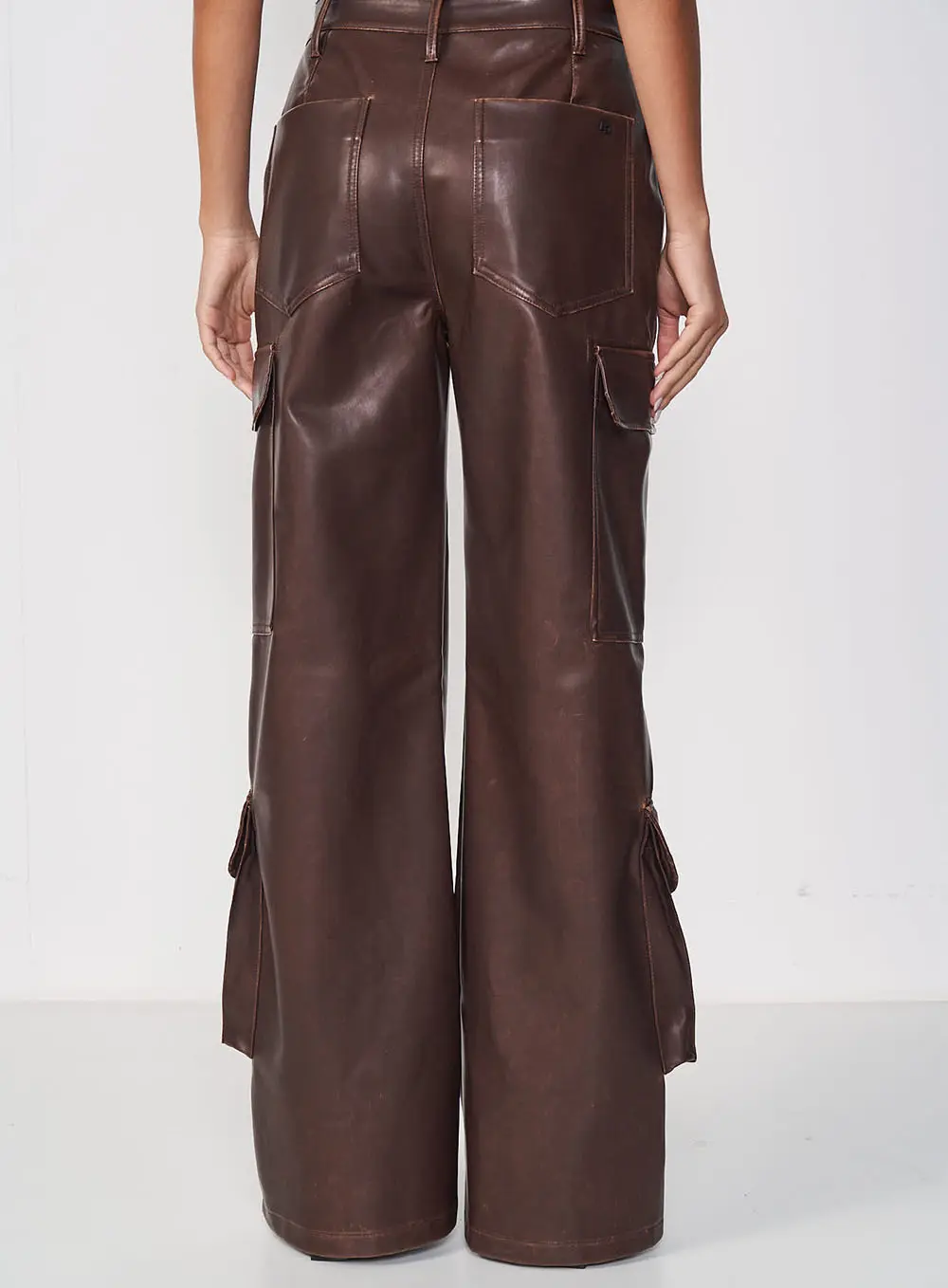 Calça Feminina Cargo Wide Leg Marrom