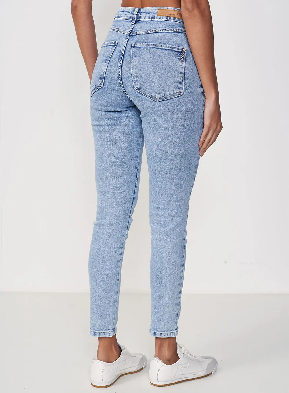Calça Feminina Jeans Mom - Bruna Índigo