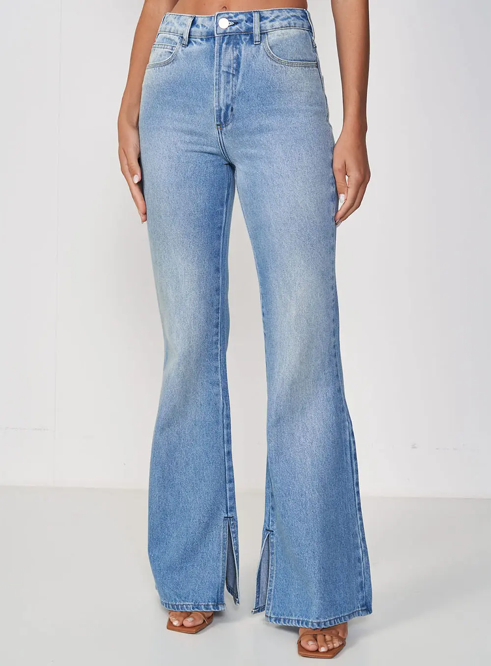 Calça Feminina Jeans Flare - Kendall Índigo