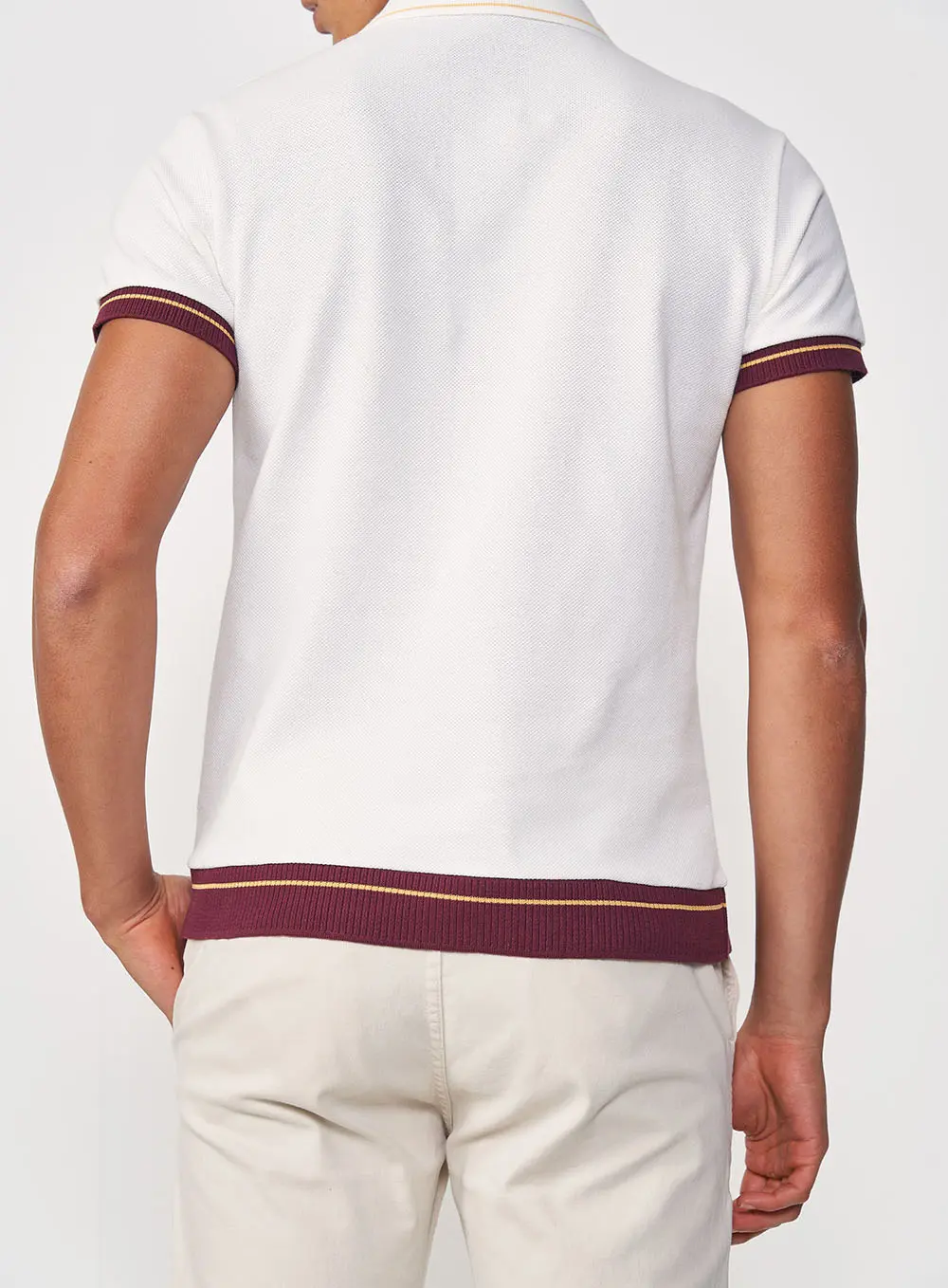 Camisa Polo Com Acabamentos Off Shell