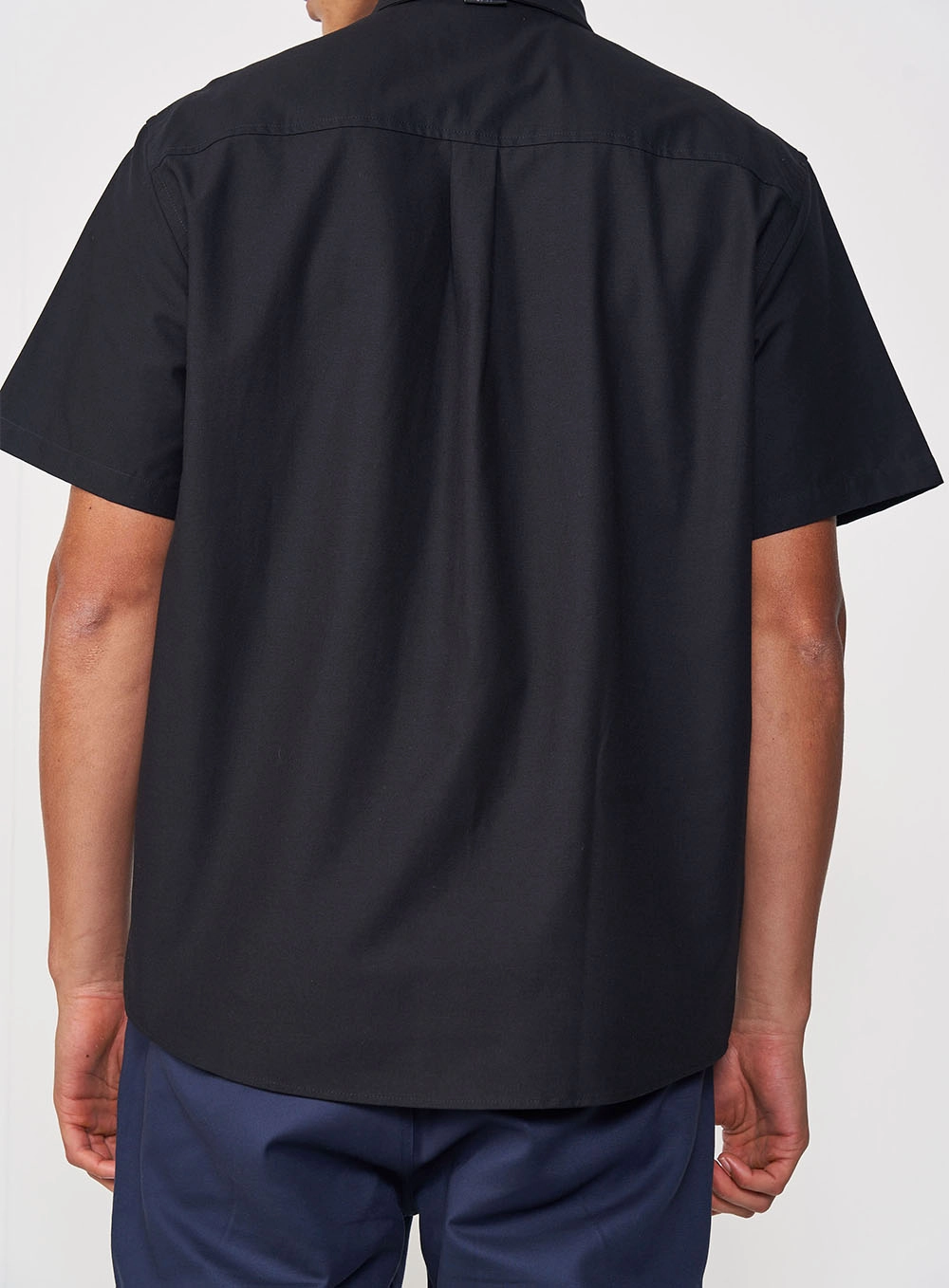 Camisa Bolso Frontal Com Estampa Preto