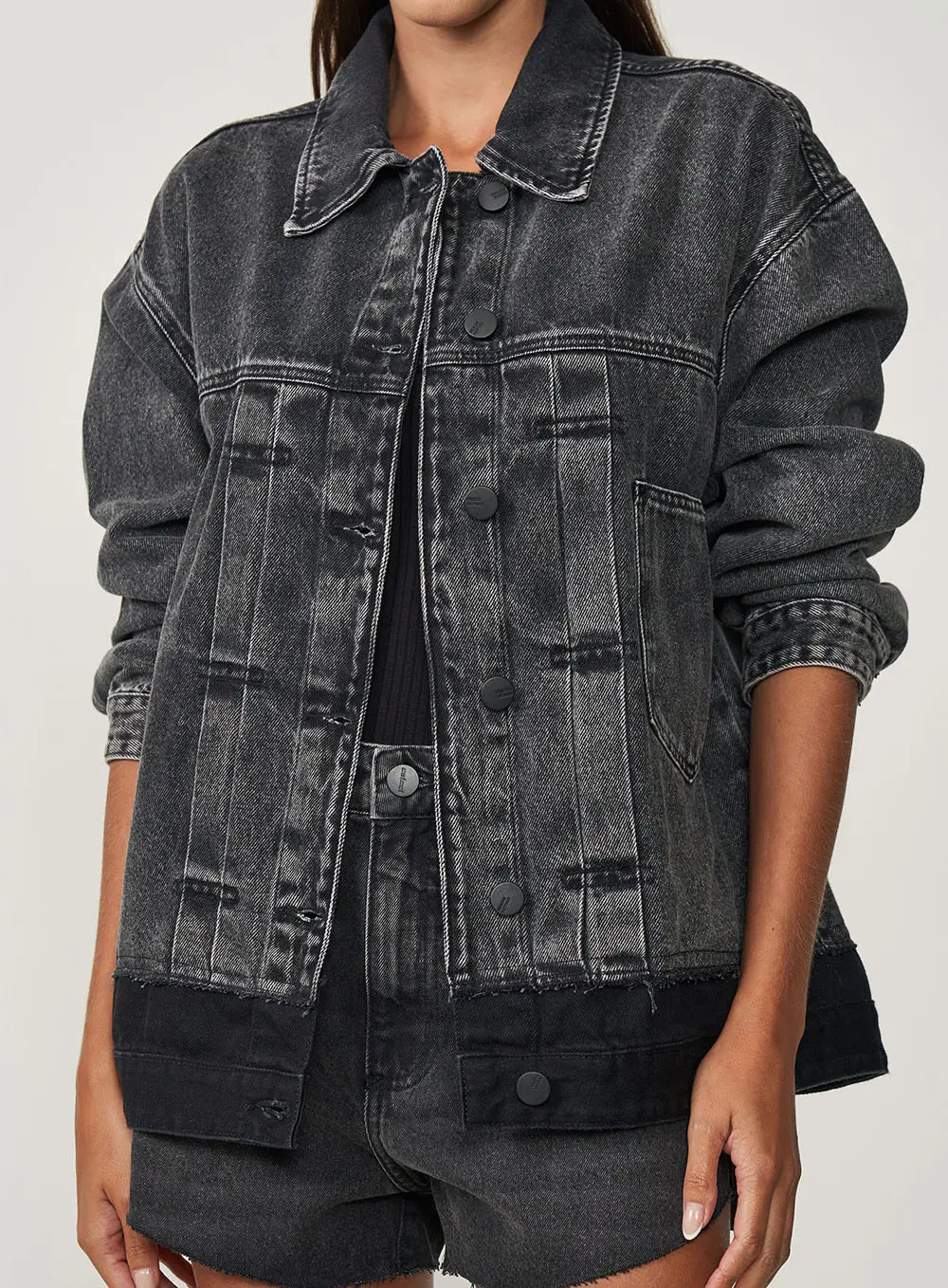 Jaqueta Jeans Destroyed Indigo Preto
