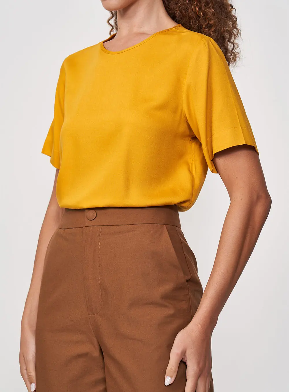 Camiseta Viscose Essencial Amarelo Sunray
