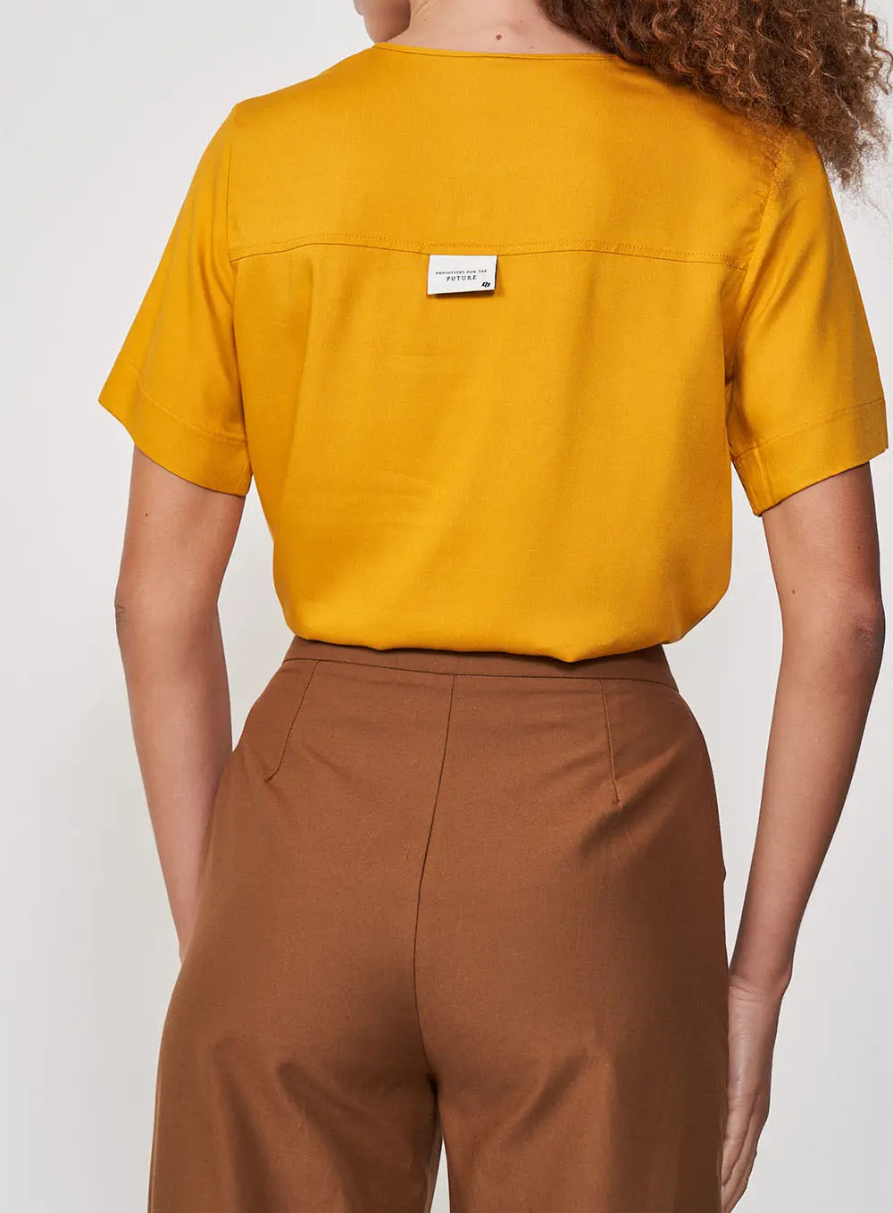 Camiseta Viscose Essencial Amarelo Sunray