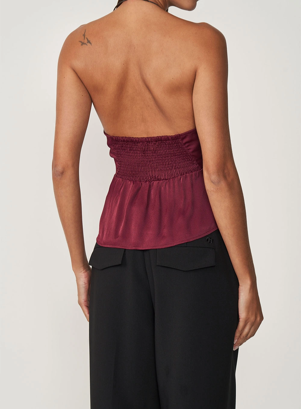 Blusa Feminina Cinturada Com Leve Evasê Na Barra Bordô Bloodstone