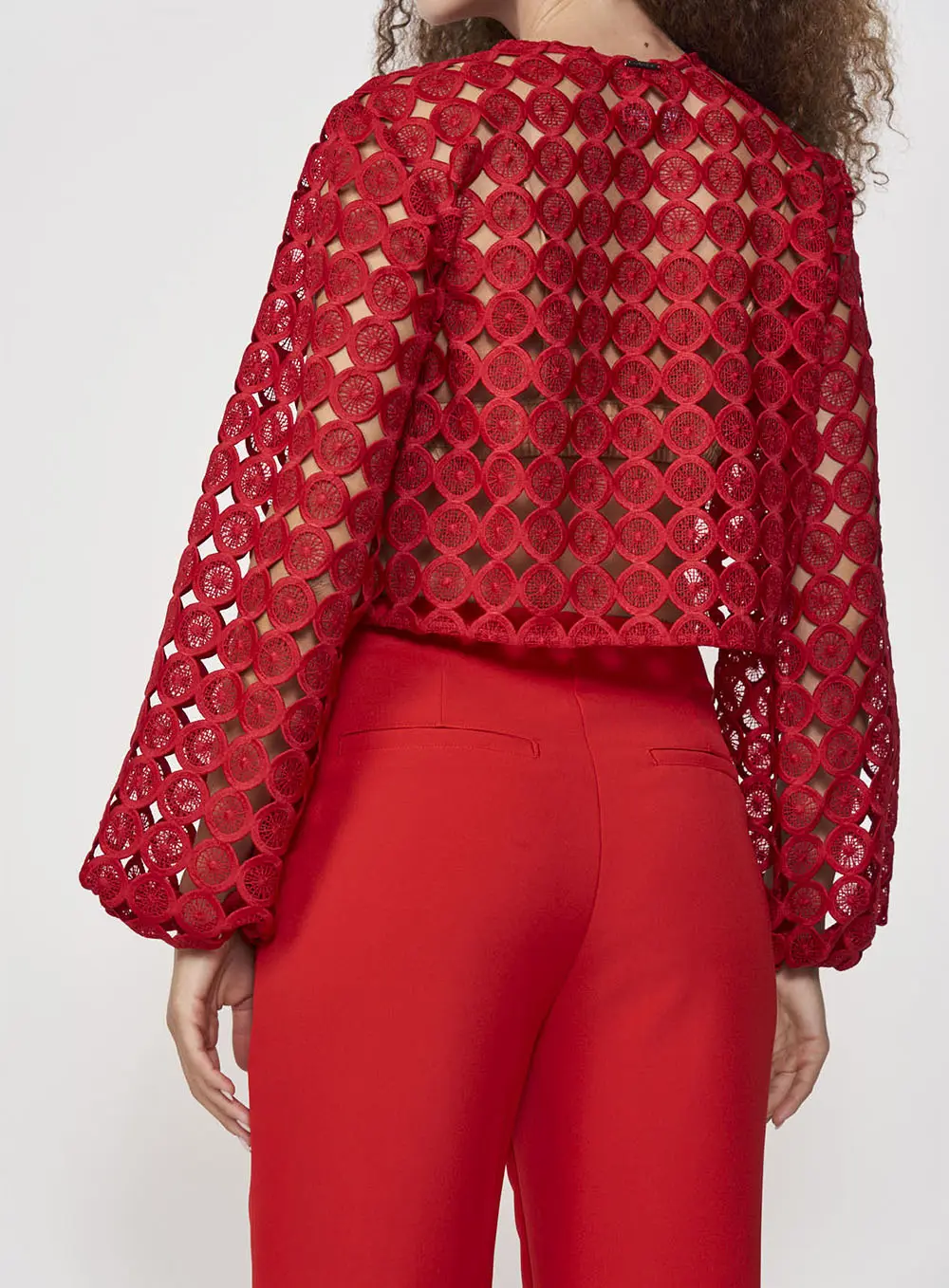 Blusa Feminina Bordada Encurtada Manga Longa Vermelho