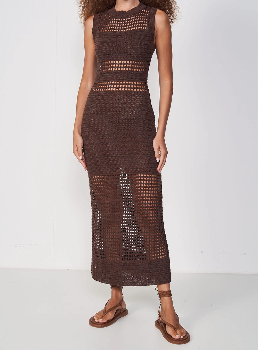 Vestido Longo Em Tricô Marrom