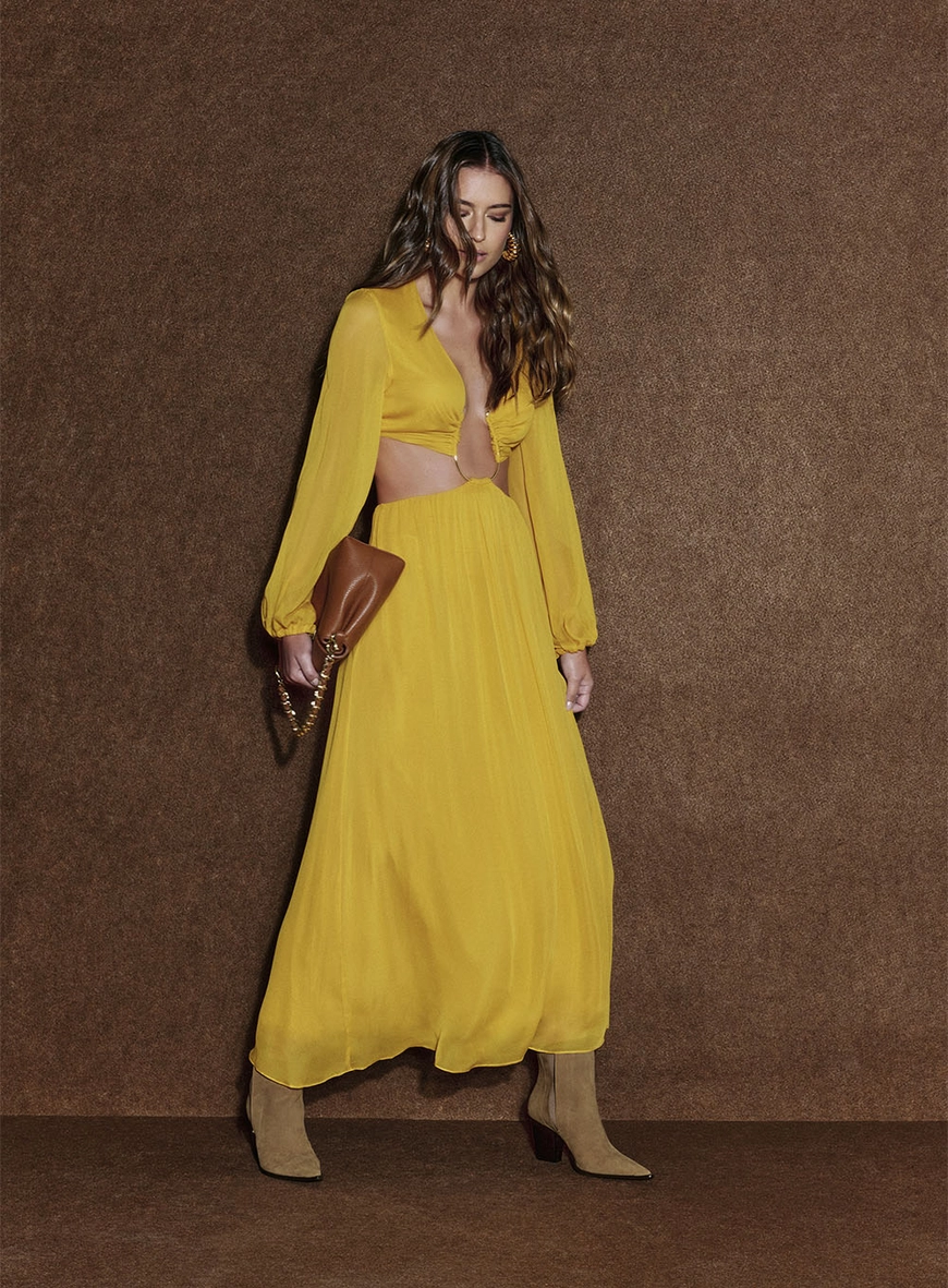 Vestido Longo Com Recortes