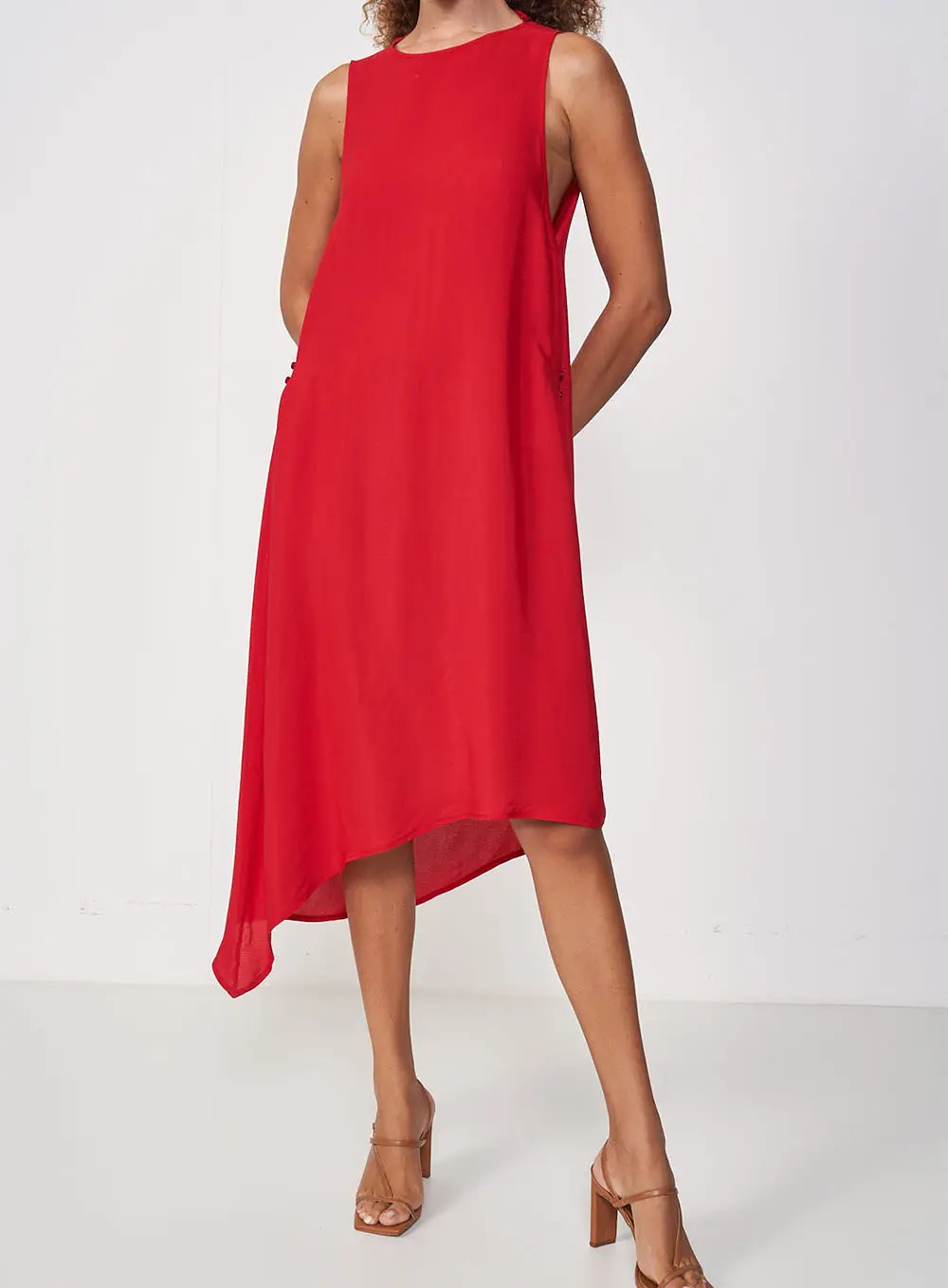 Vestido Midi Assimétrico Vermelho