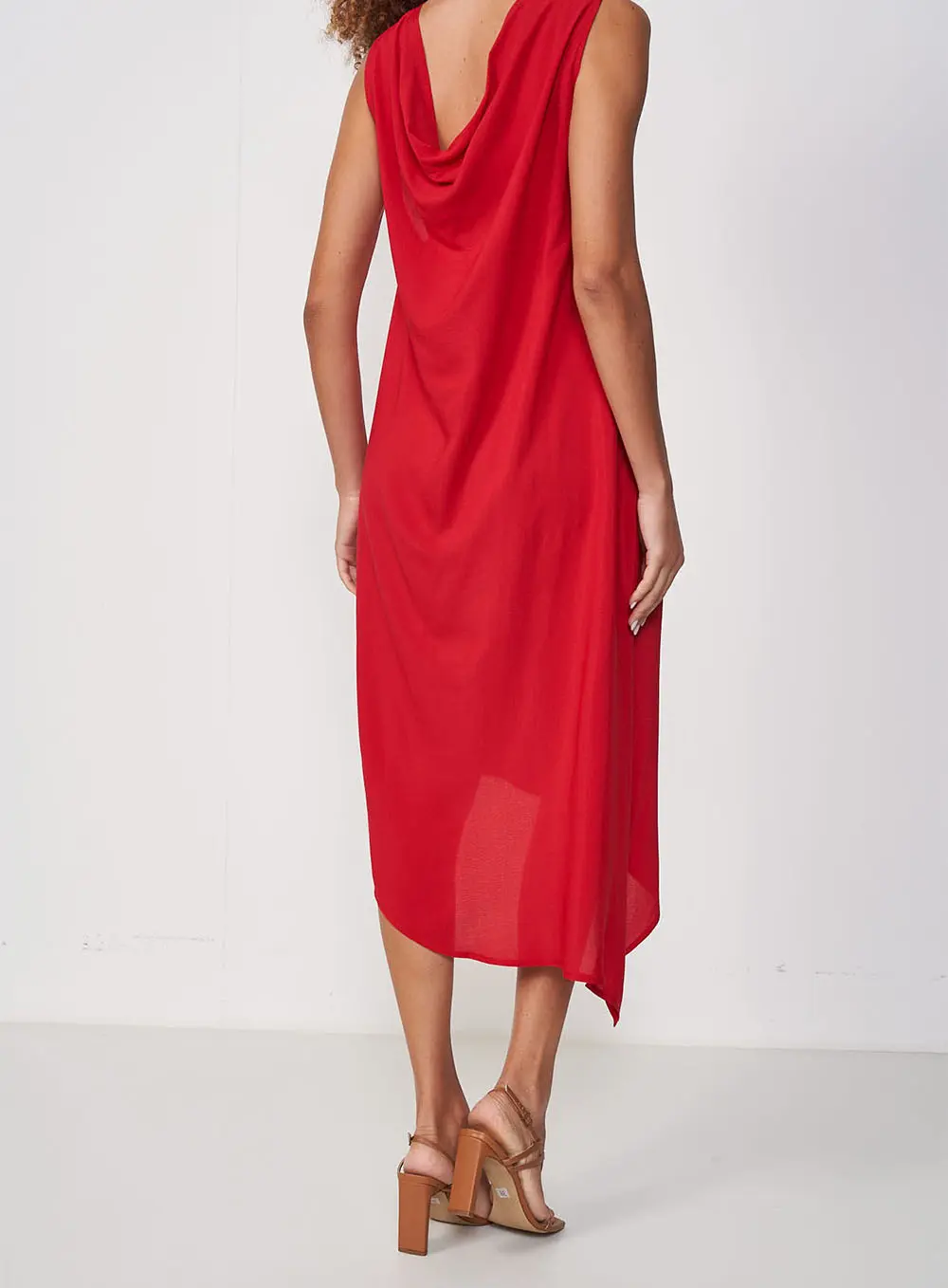 Vestido Midi Assimétrico Vermelho