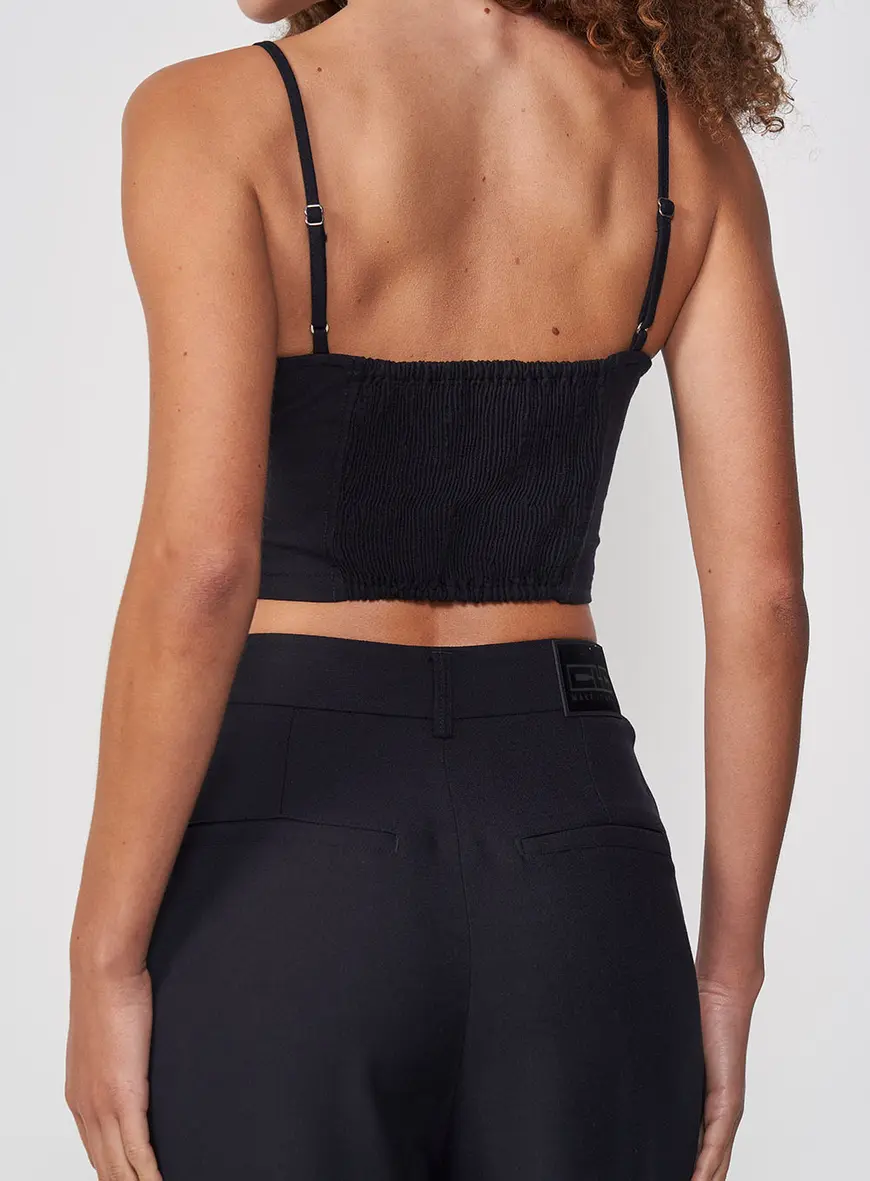 Top Slim Com Decote Torção Frontal Preto 2