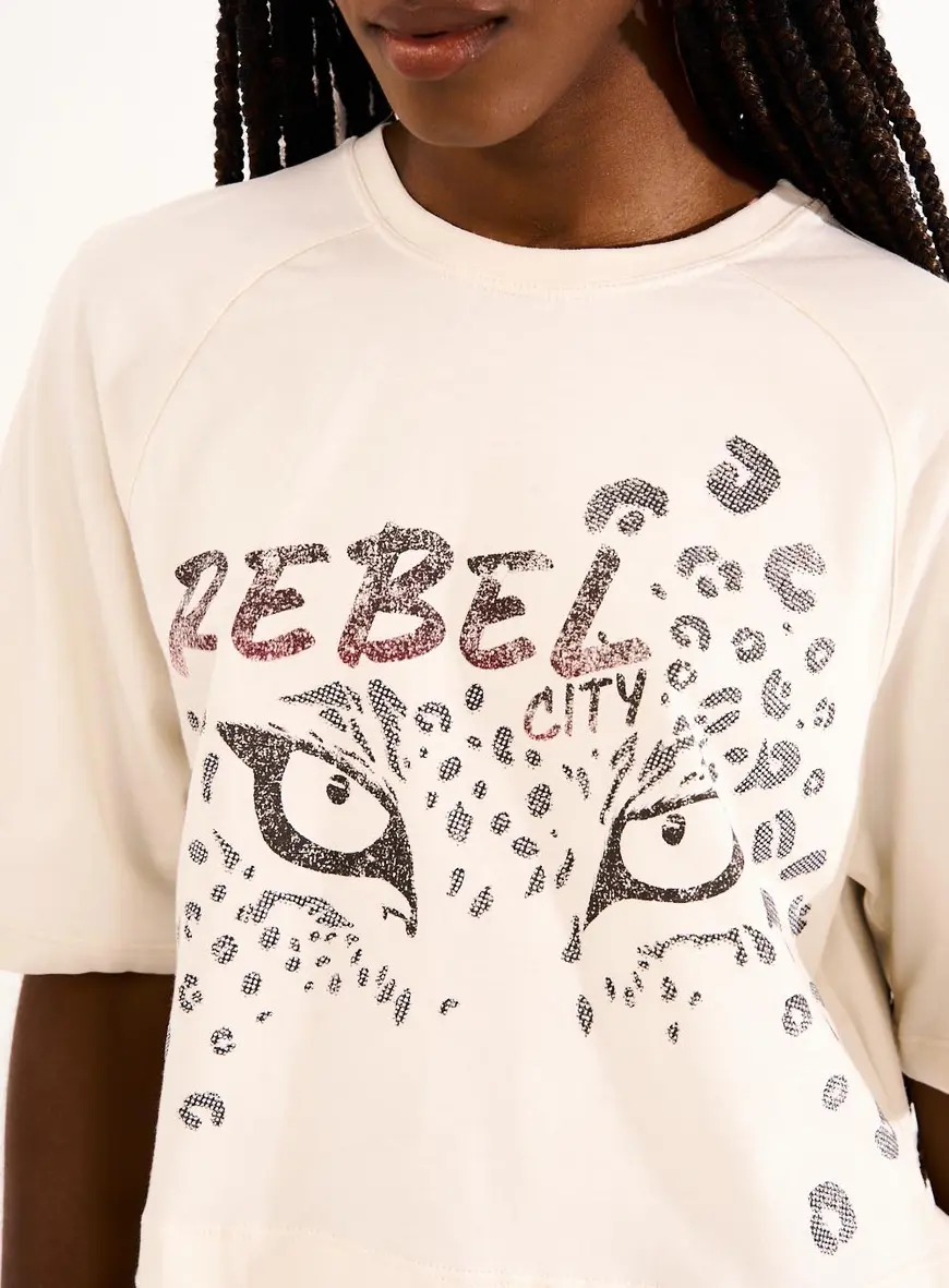 Camiseta Feminina Leopardo Bege 2
