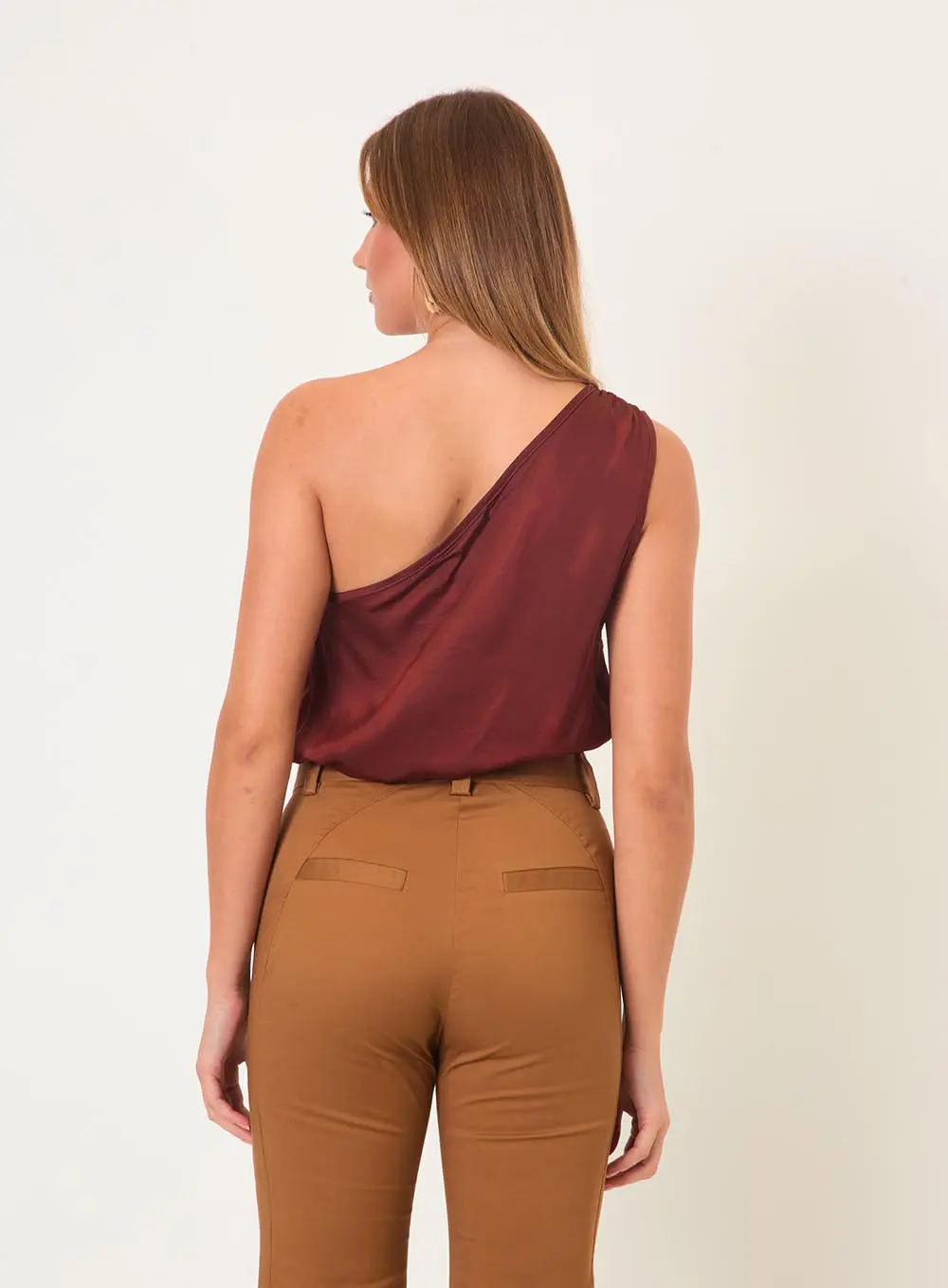 Blusa Feminina Ombro Ùnico Marrom Terracota 3