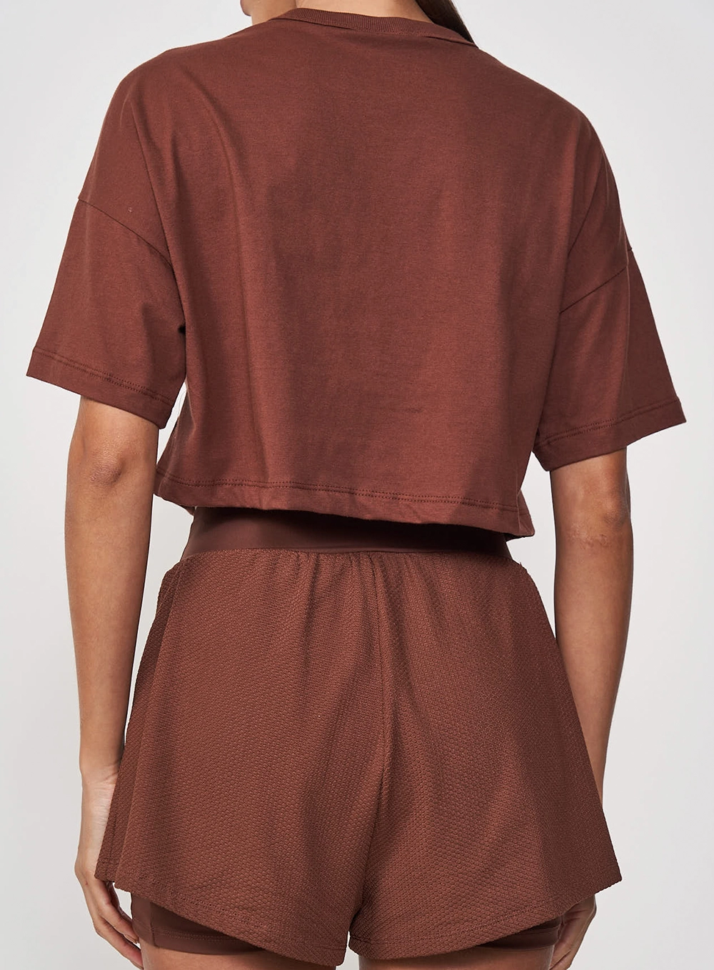 Camiseta Feminina Basic Loose Marrom