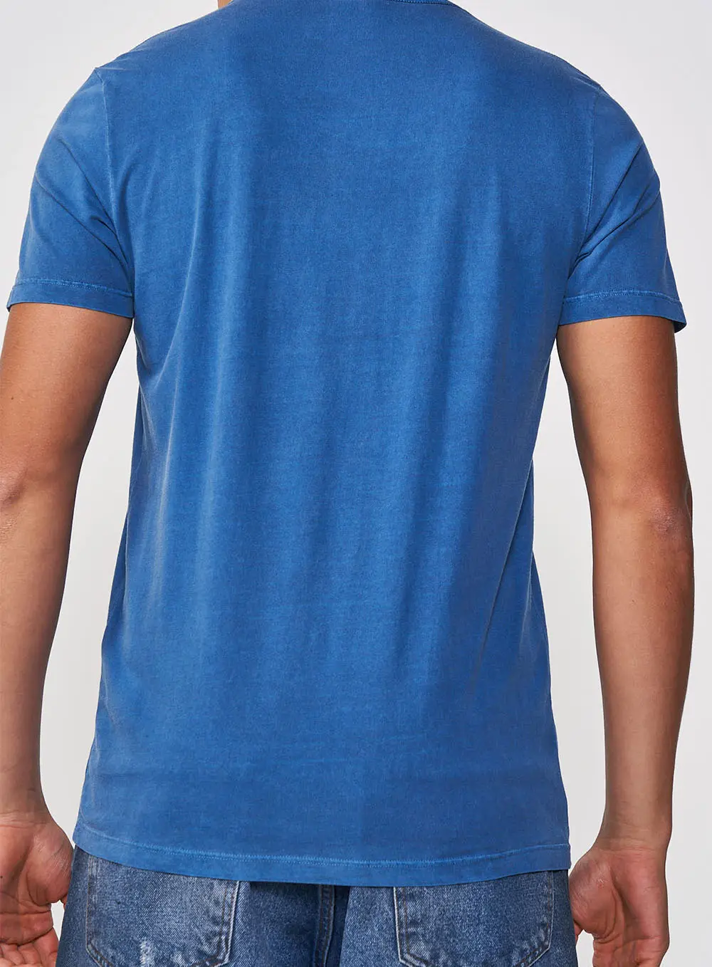 Camiseta Masculina Reta Com Estampa Frontal Azul Windy Blue