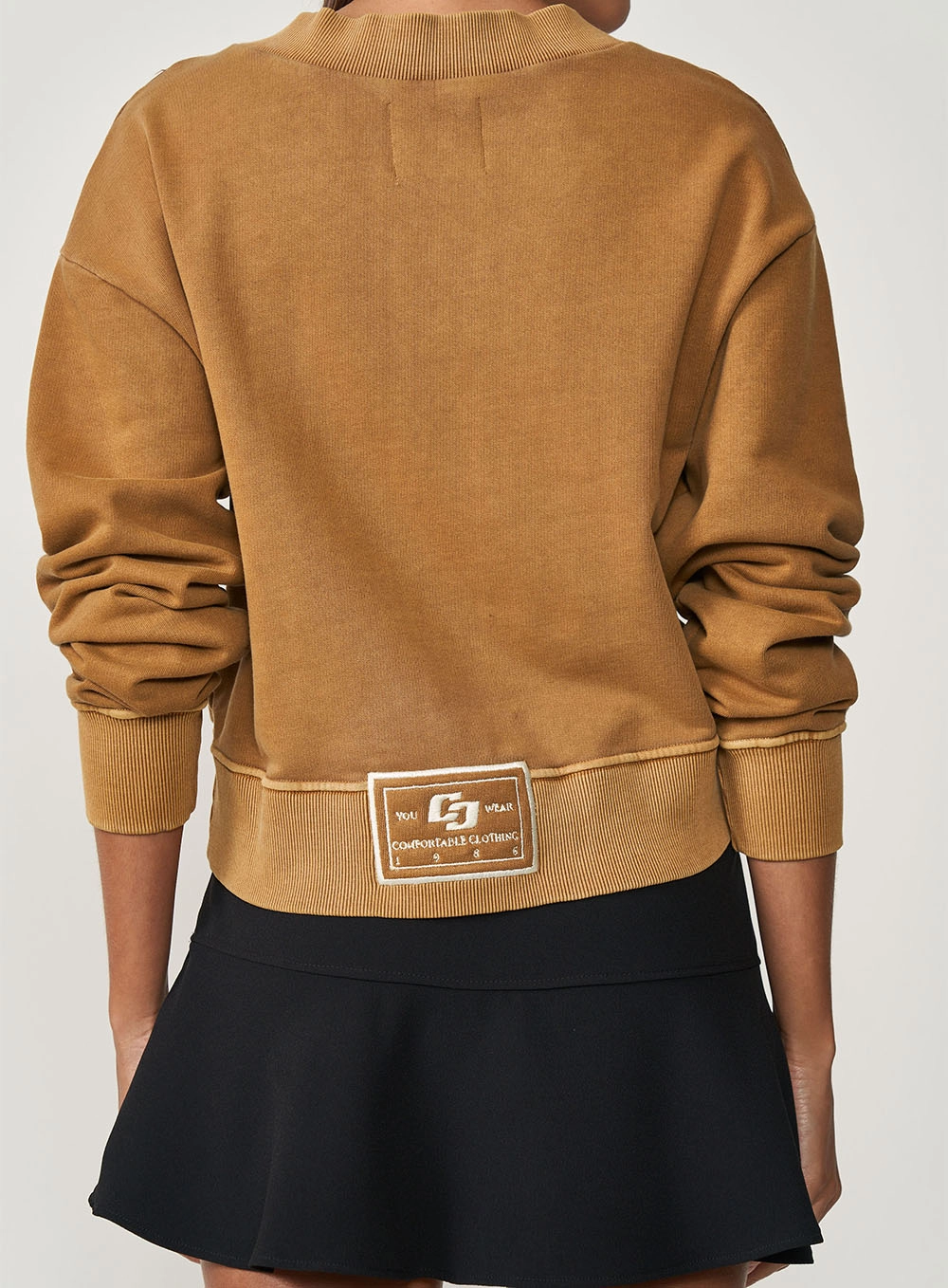 Blusão Moletom Feminino Cropped Gola V Marrom Evermore