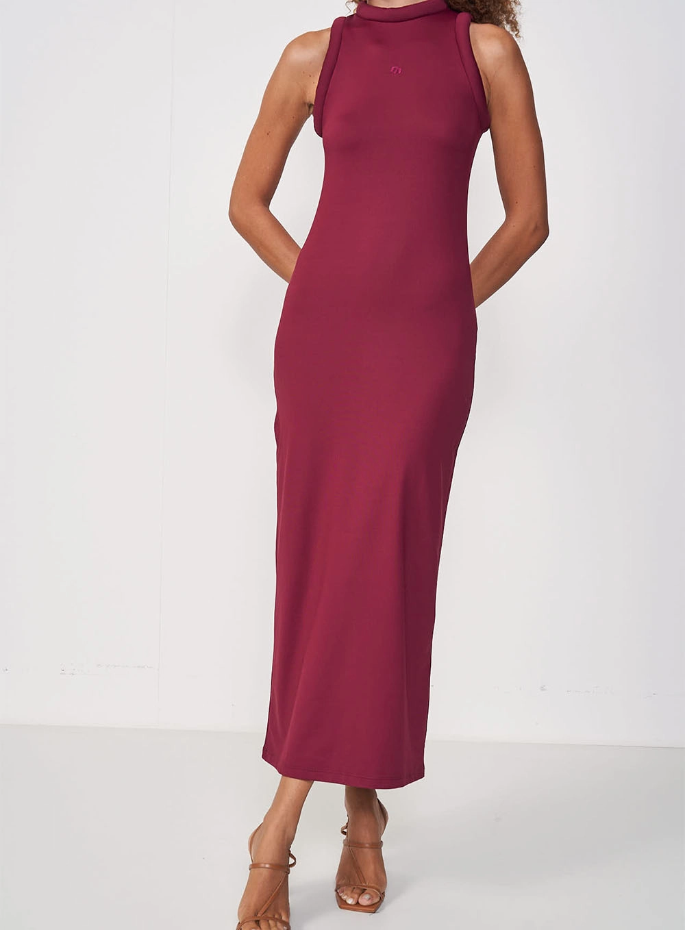 Vestido Midi Justo Com Mangas Cavadas Bordô Bloodstone