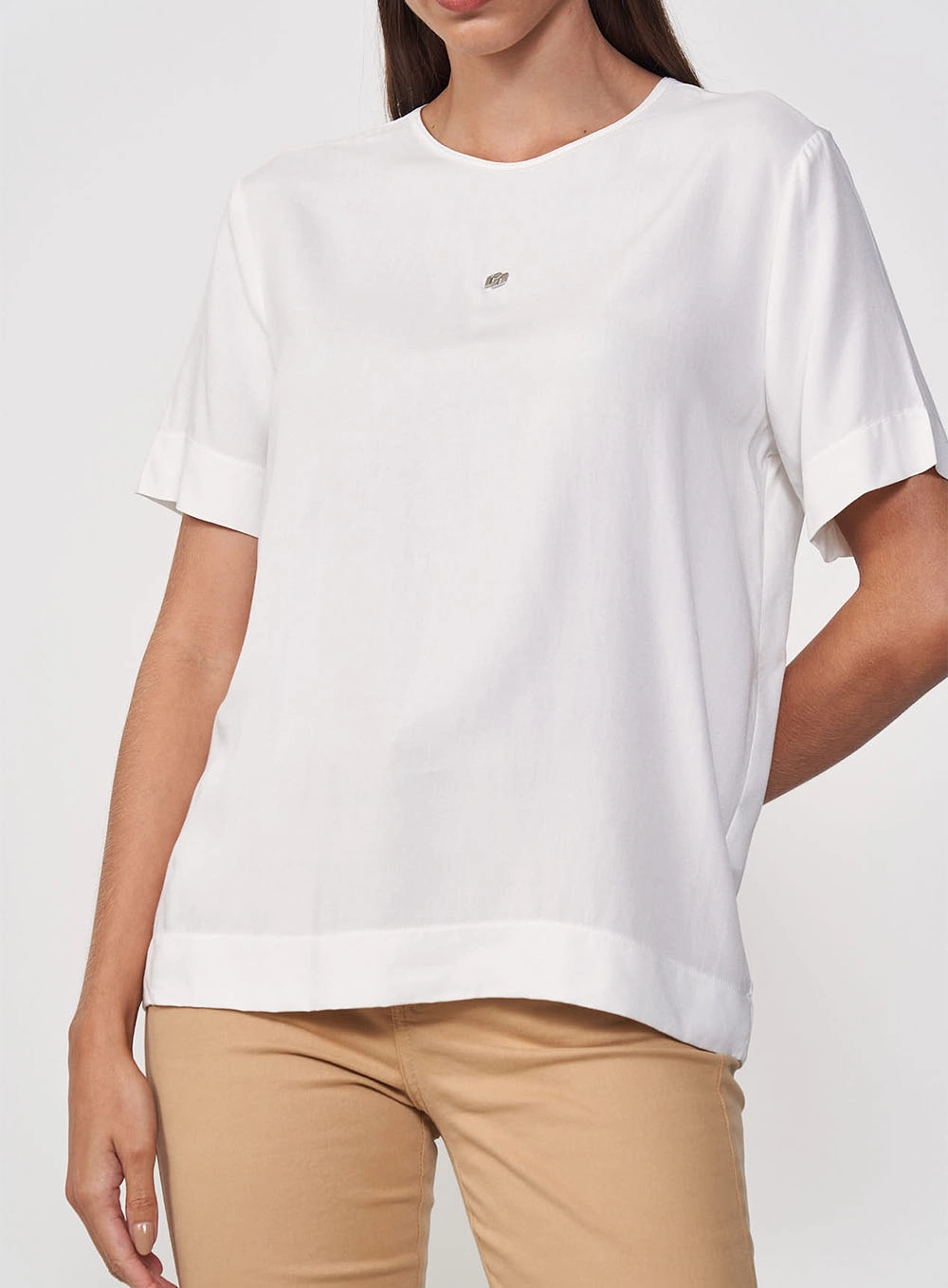 Camiseta Feminina Basic Manga Curta Off Shell