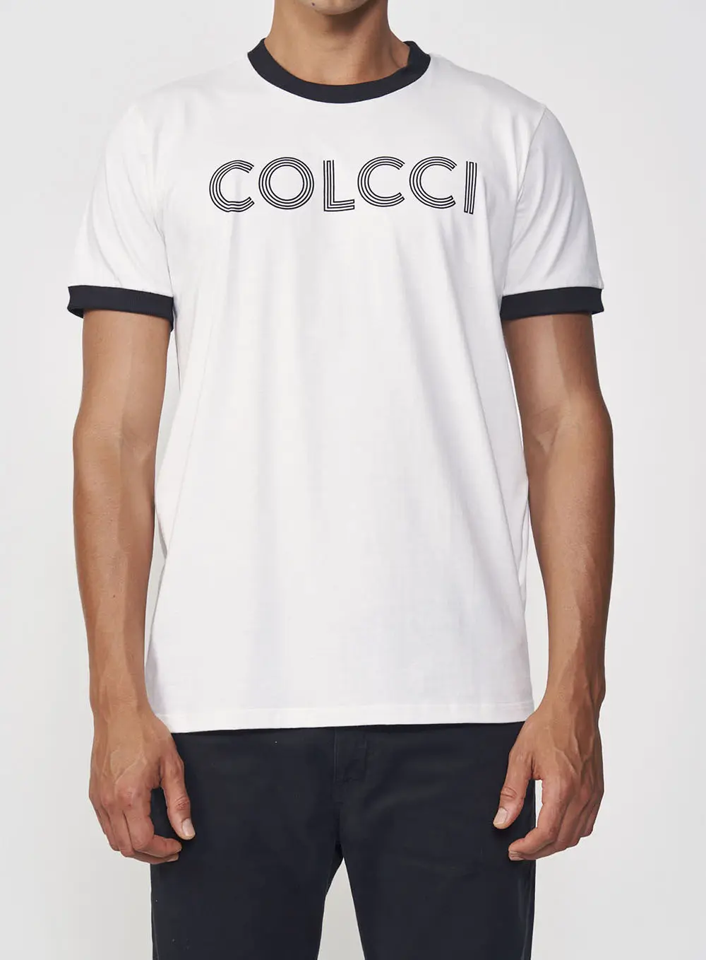 Camiseta Masculina Reta Com Logo Frontal Off Shell