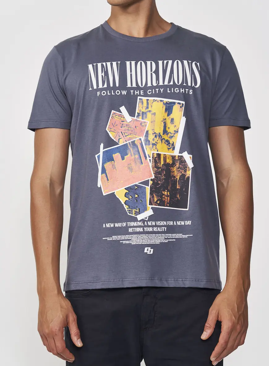 Camiseta Masculina Reta Estampada Mangas Curtas