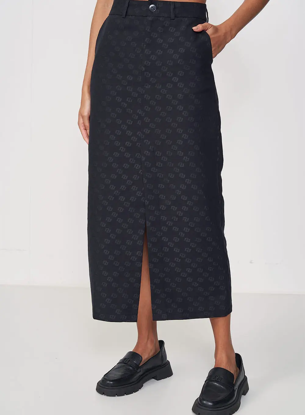 Saia Jacquard Midi Preto
