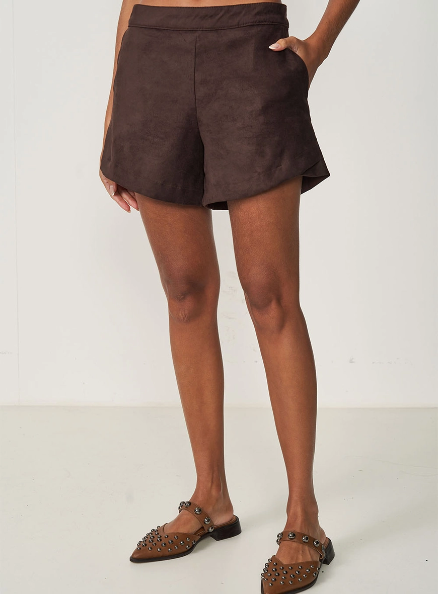 Short Reto Encurtado