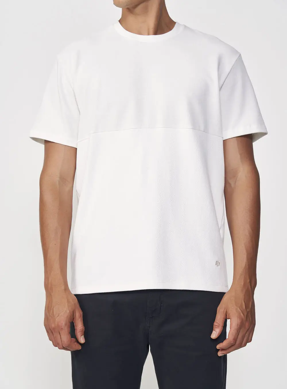 Camiseta Com Detalhe Bloco Off Shell