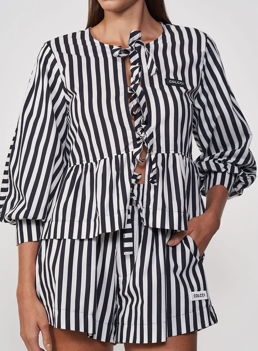Blusa Listrada Com Babado Estampados