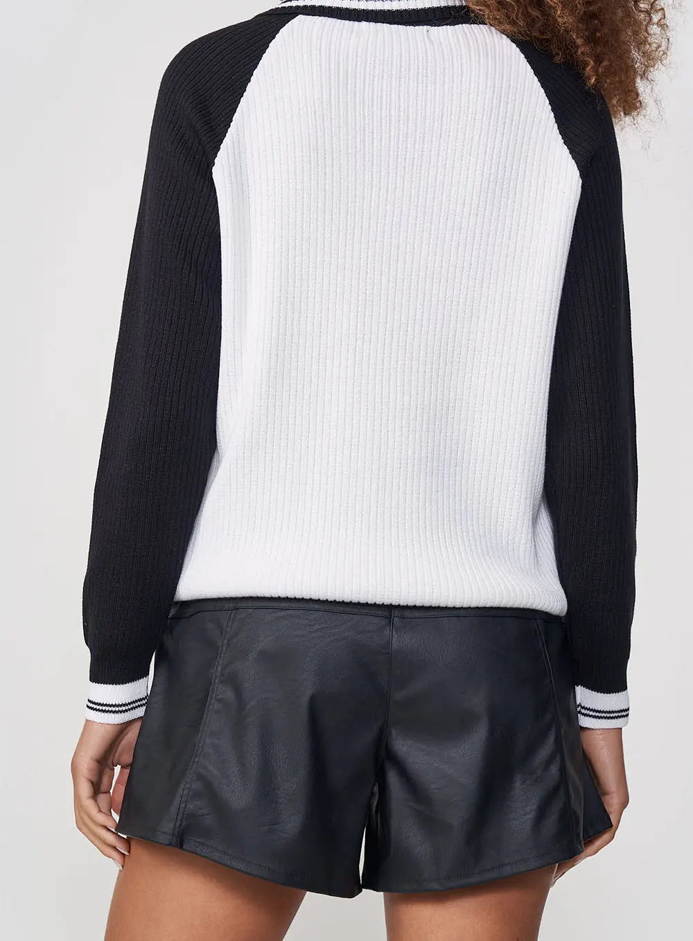 Blusão Feminino Gola Polo Tricô Branco