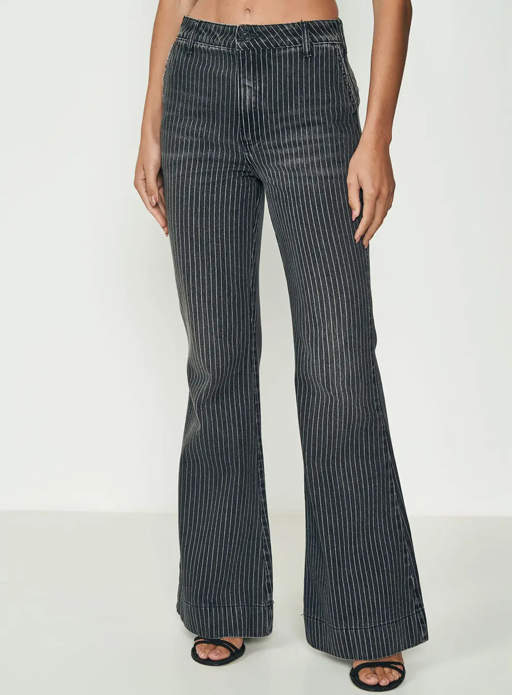 Calça Jeans Roma Flare Estampada Preto