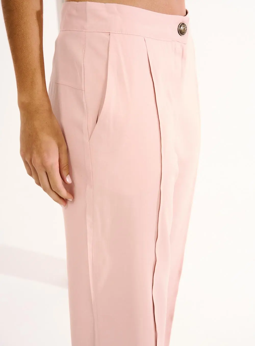Calça Feminina Alfaiataria Fenda Frontal Rosa 2