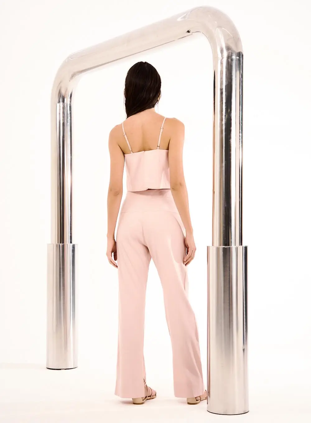 Calça Feminina Alfaiataria Fenda Frontal Rosa 3