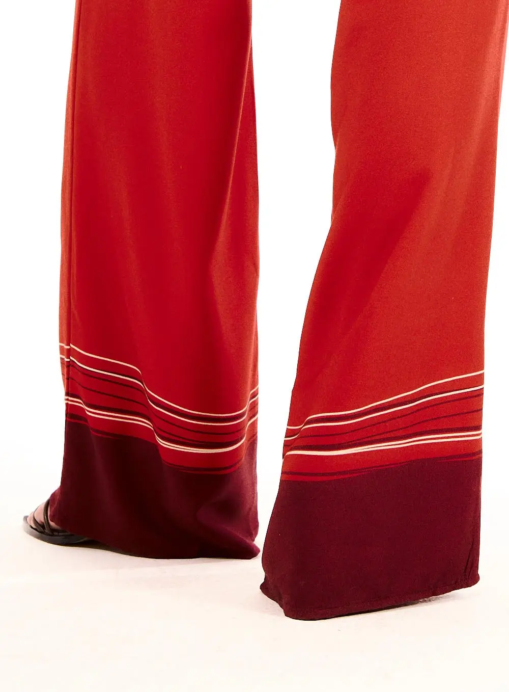 Calça Feminina Pantalona Estampada Vermelho 2