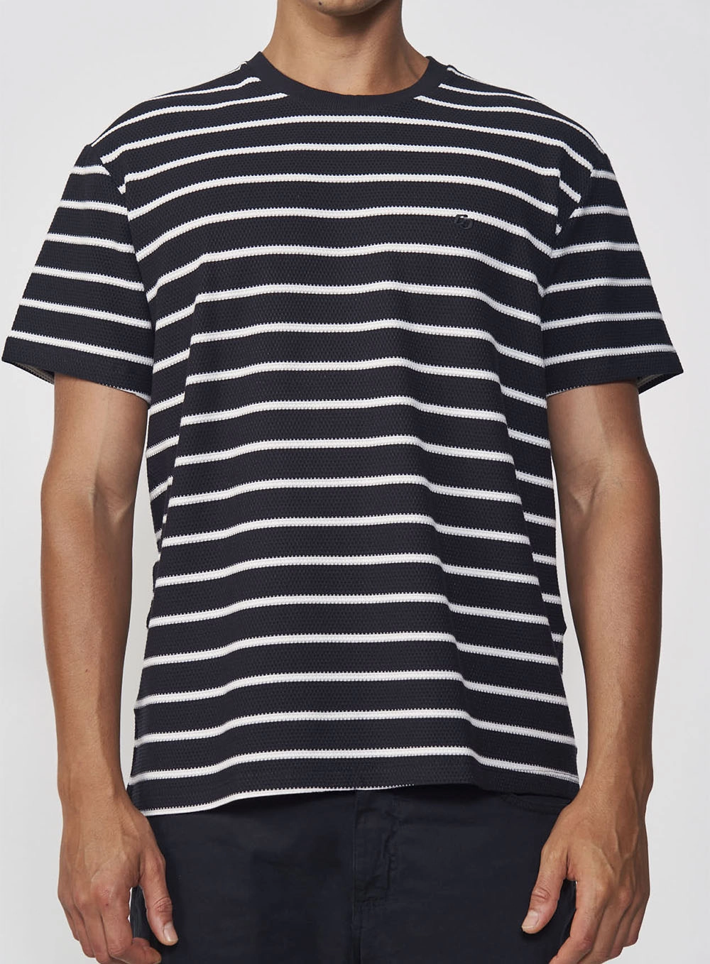 Camiseta Listras Urbanas Texturizada Estampados