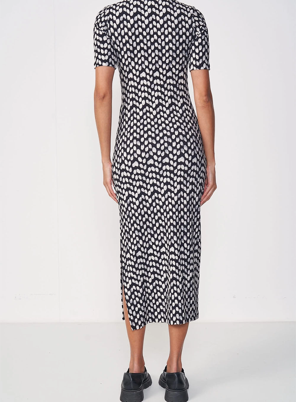Vestido Midi Grafismo Místico Estampados