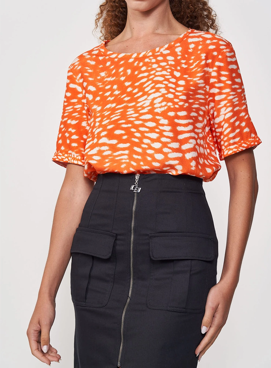 Camiseta Feminina Estampa Solar Vibrante