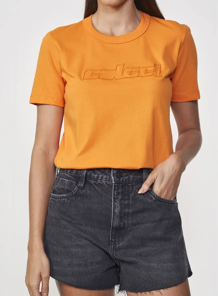 Camiseta Algodão Logo Alto Relevo