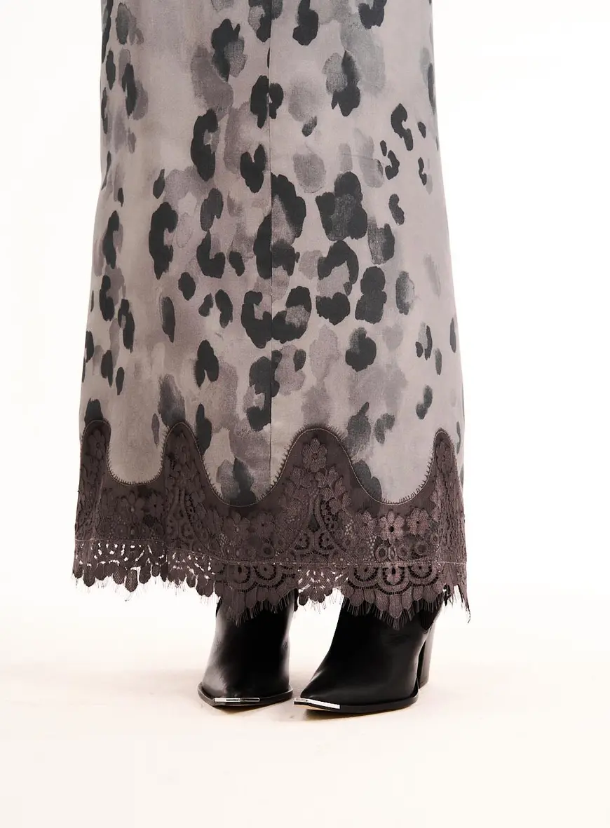 Saia Midi Com Estampa Rebel Feline Estampados 2