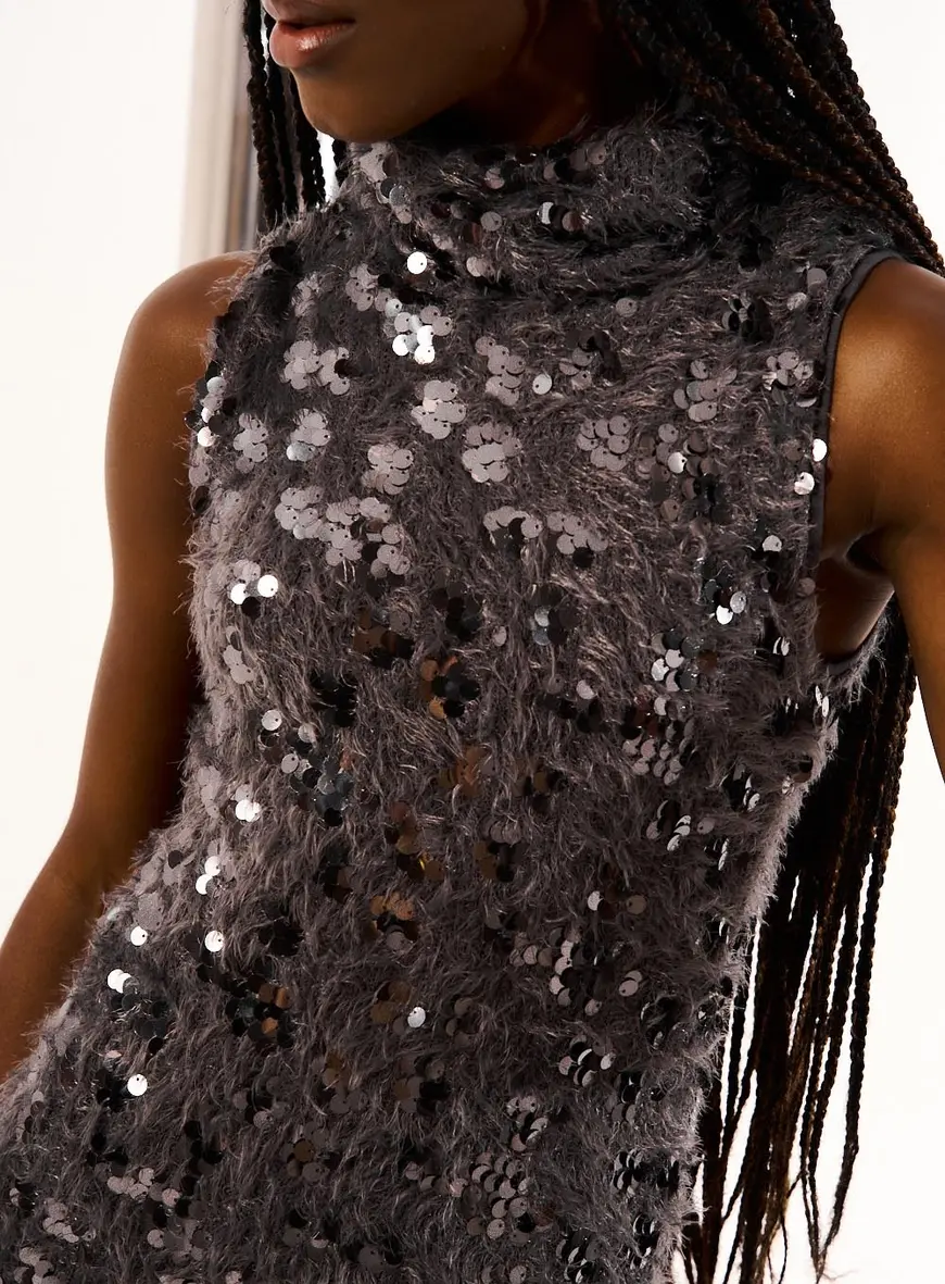 Vestido Paetê Gola Alta Cinza 2