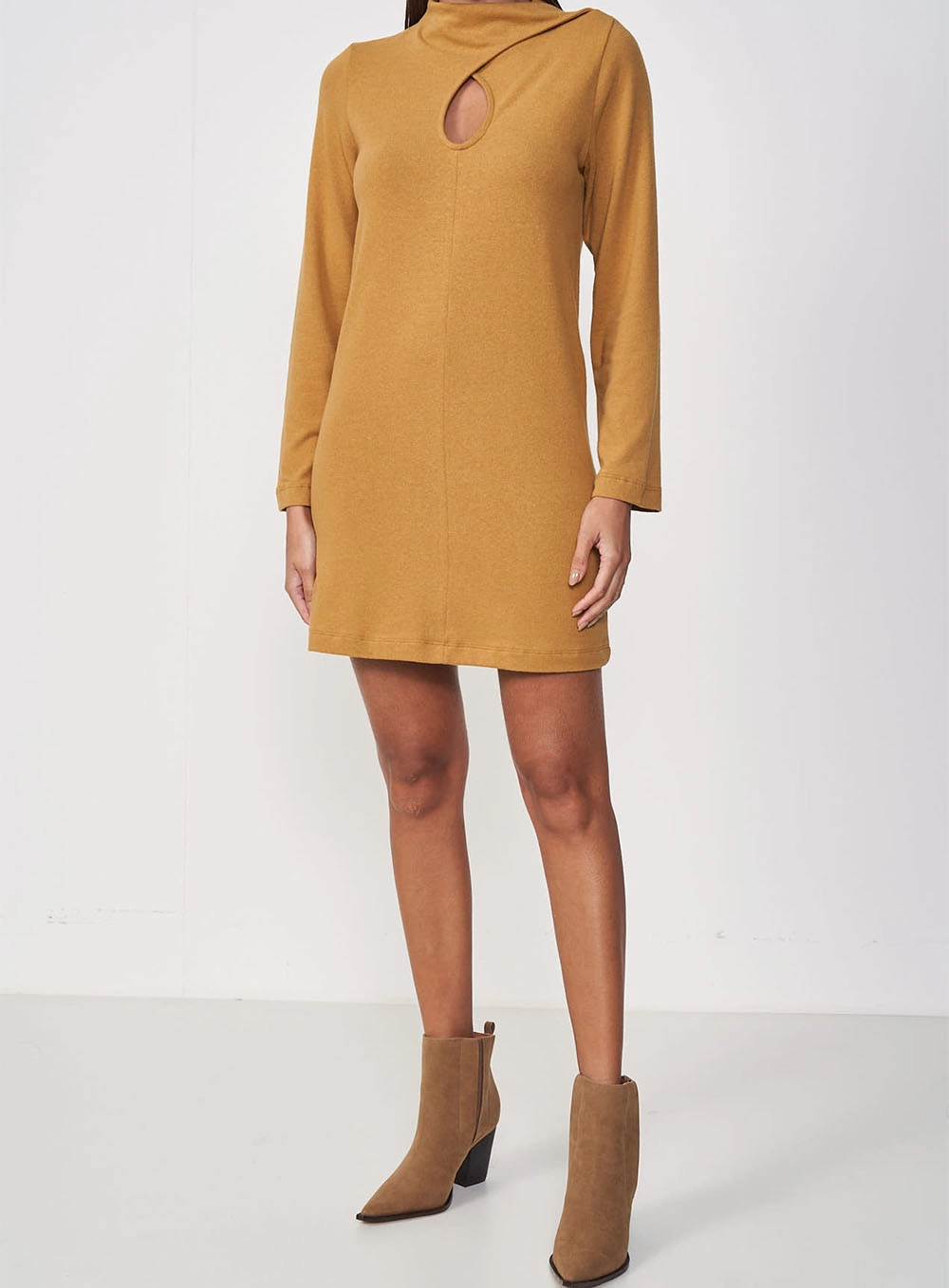 Vestido Colcci Marrom Ebbela