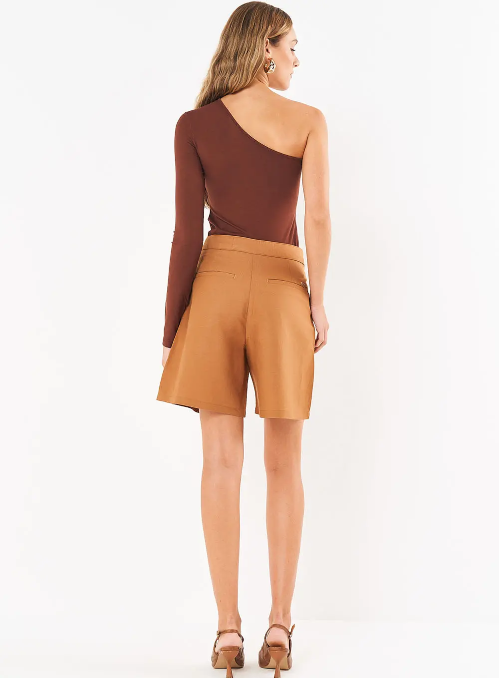 Blusa Um Ombro Marrom