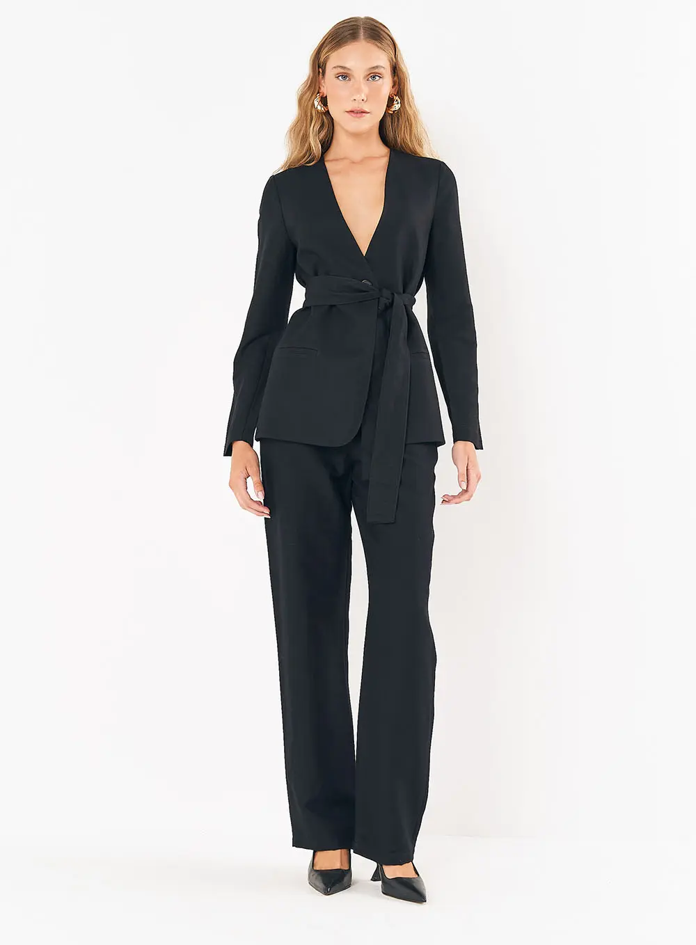 Blazer Feminino Alongado Com Faixa Para Amarração Preto