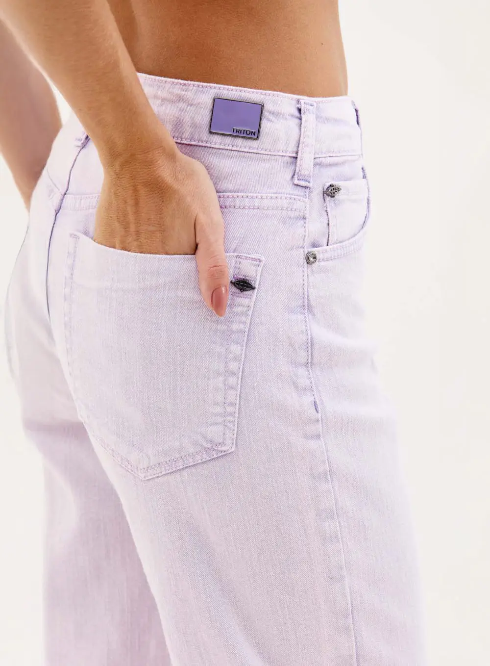Calça Feminina Sarja Flare Cós Baixo - Laura Roxo 2