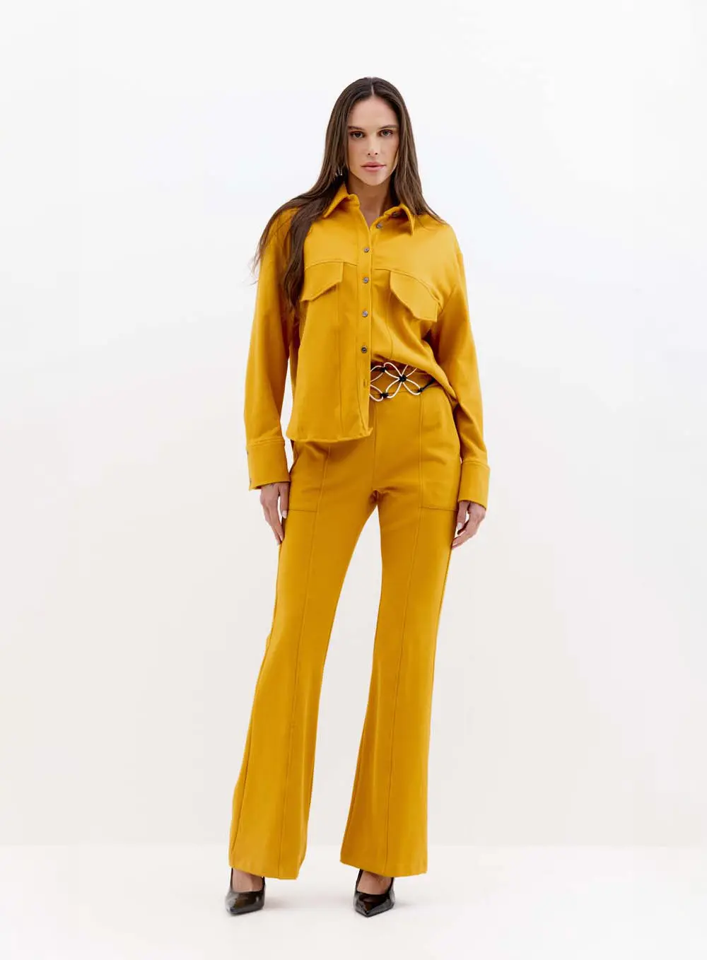 Camisa Oversized Bolso Fake Amarelo 2