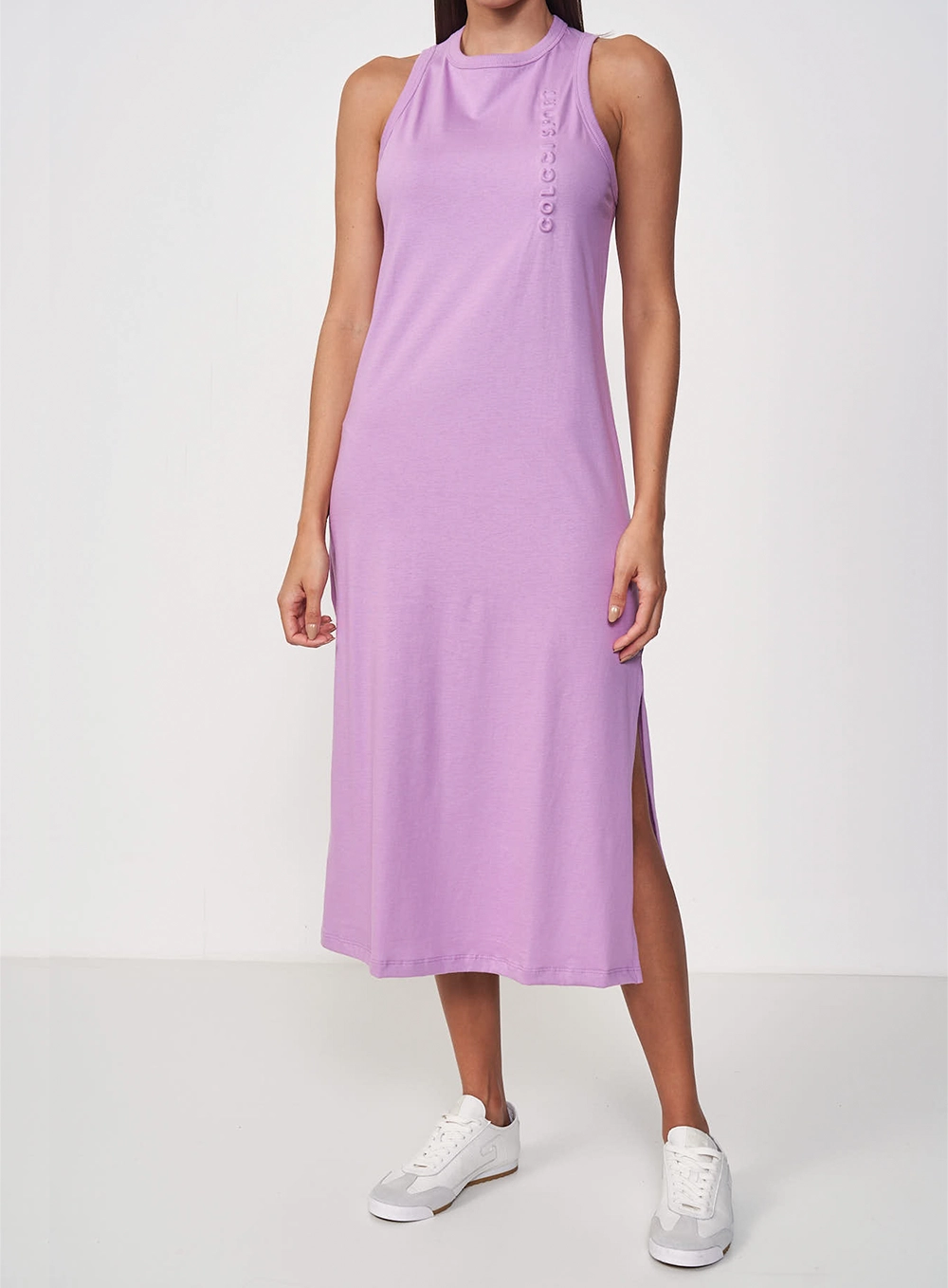 Vestido Basic Comfort Com Fenda Lateral Lilas