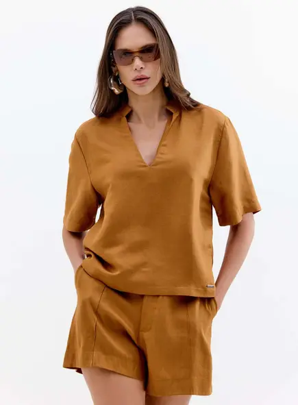 Blusa Feminina Comfort Gola V Manga Curta