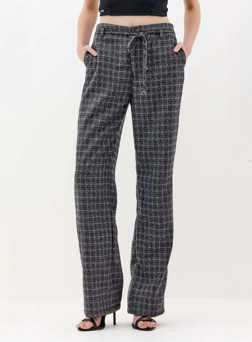 Calça Feminina Alfaiataria Xadrez Com Amarração Cinza 3